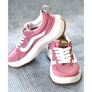 New! Size: 5 Women/3.5 Big Kid | Vans UltraRange NEO VR3 | Pink/White